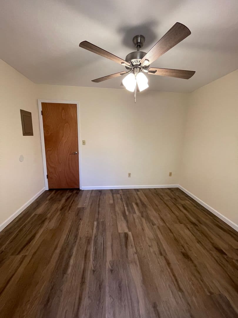 Gainesville Apartment: 914 SW 59th Terrace