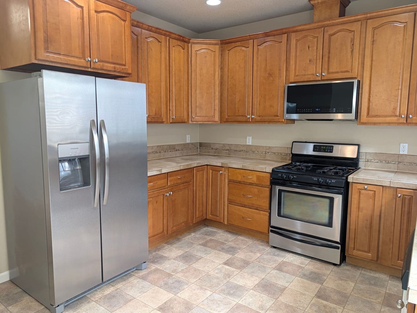 Beaverton House: 3044 SW Lanterna Pl
