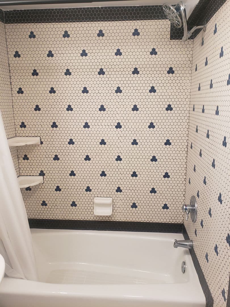 Portland Condo: 2049 NW Overton Street