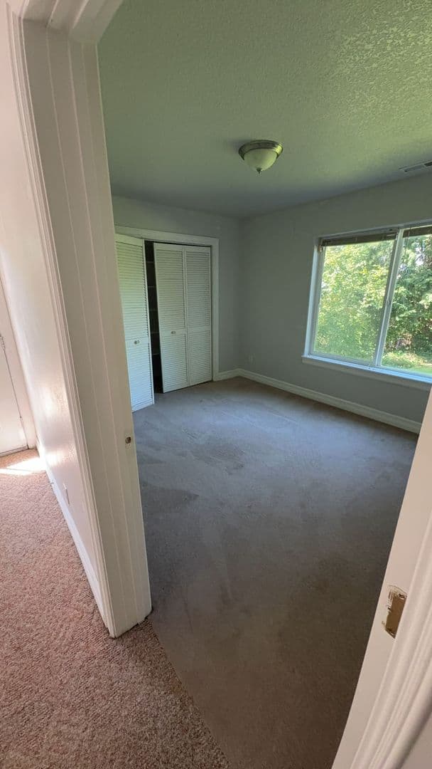 Portland House: 8055 SE 141st Ave