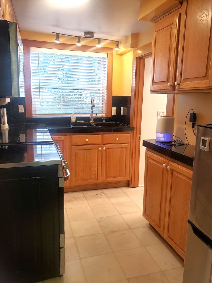 Portland Condo: 2049 NW Overton Street