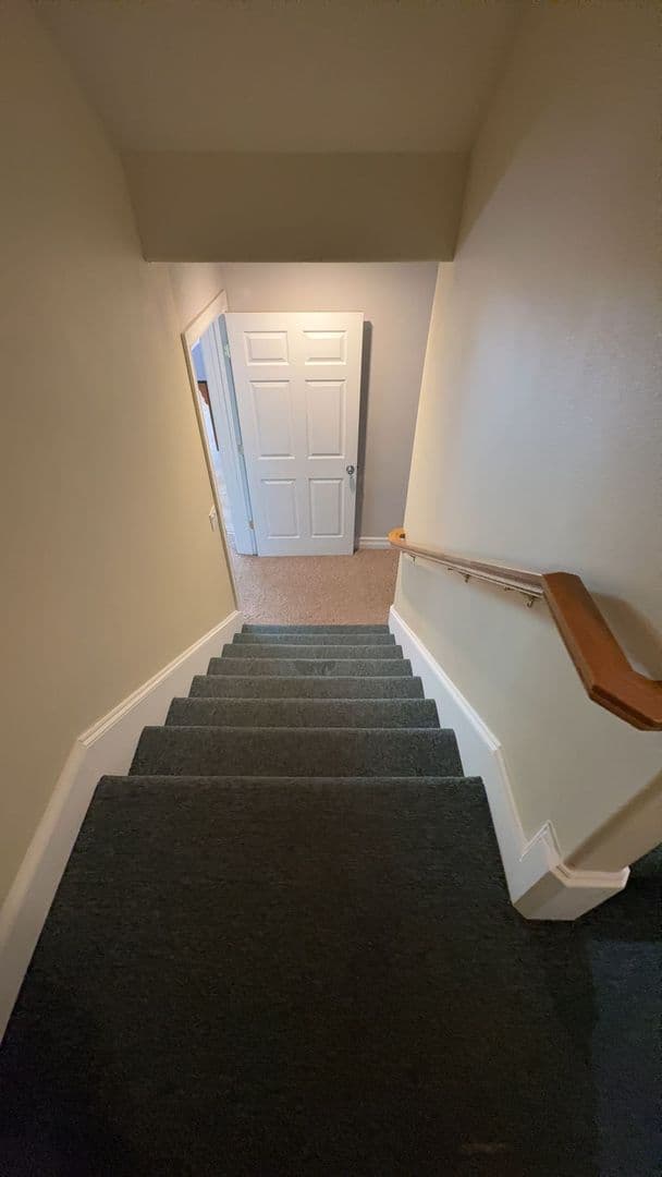 Portland House: 8055 SE 141st Ave
