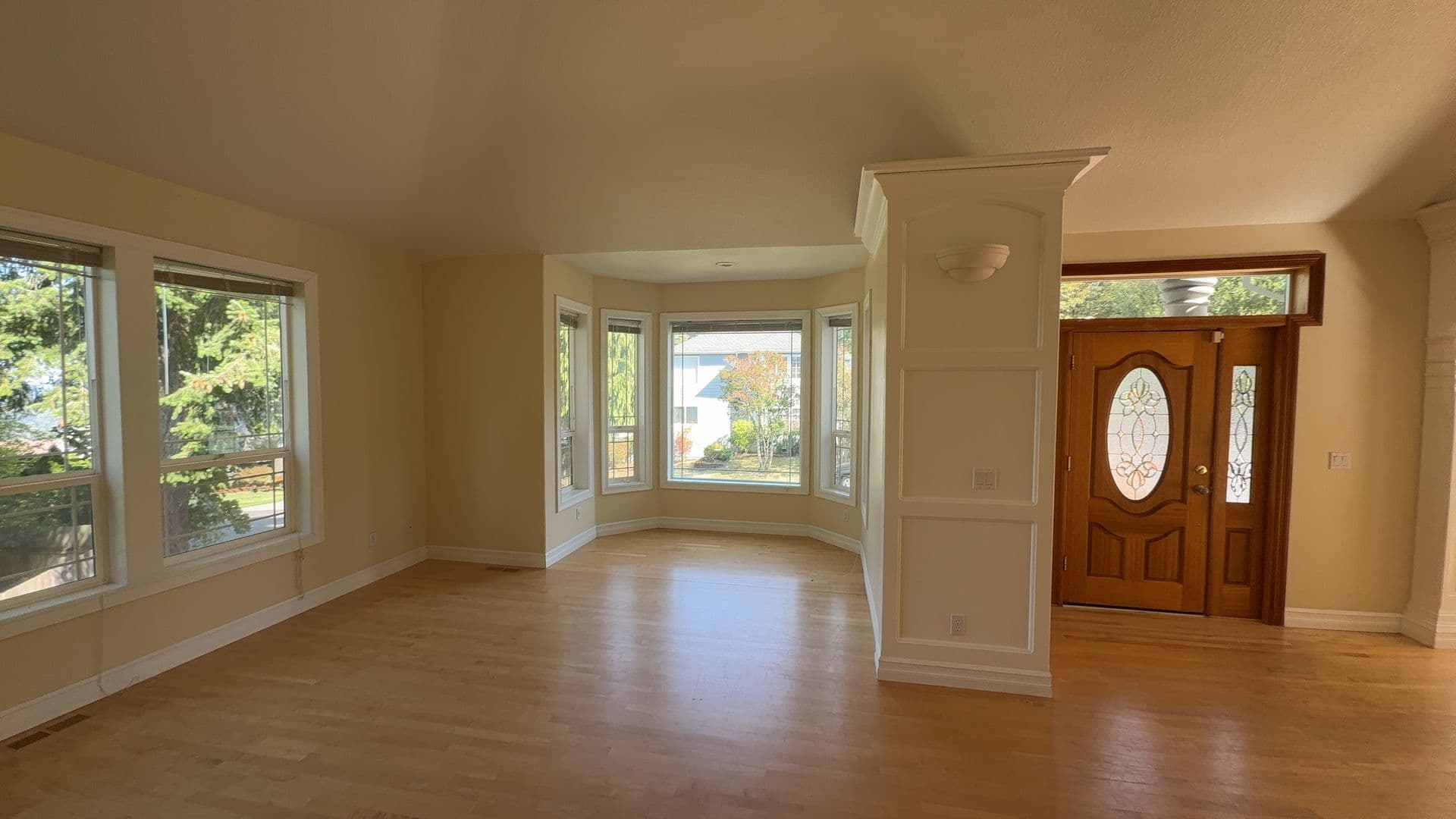 Portland House: 8055 SE 141st Ave
