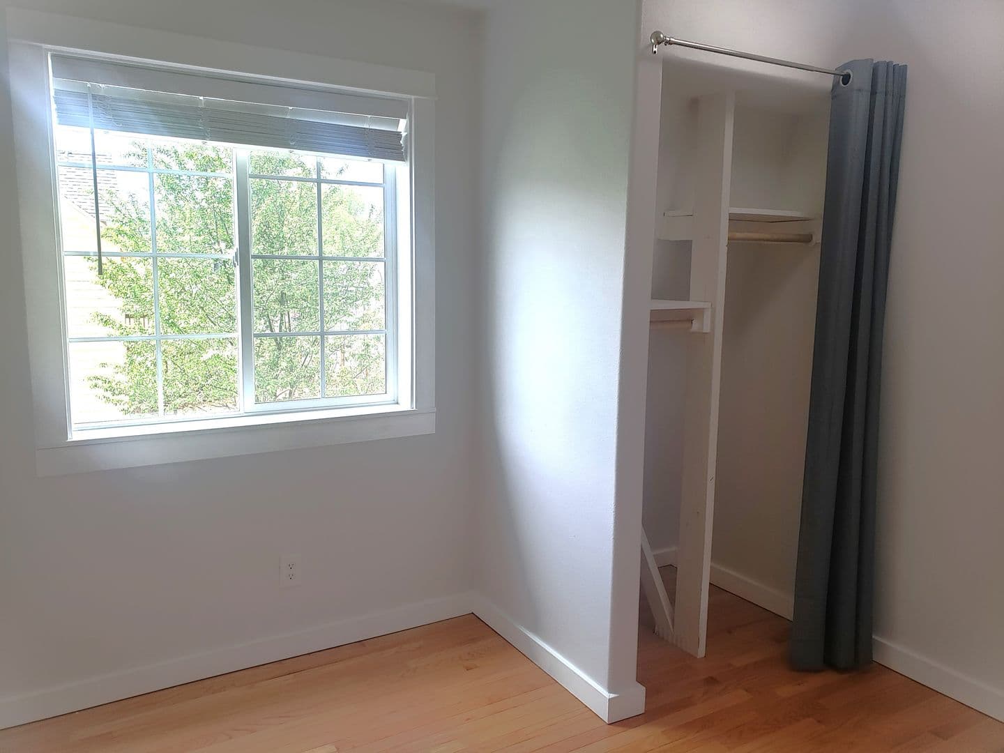Forest Grove Condo: 1619 21st Ave