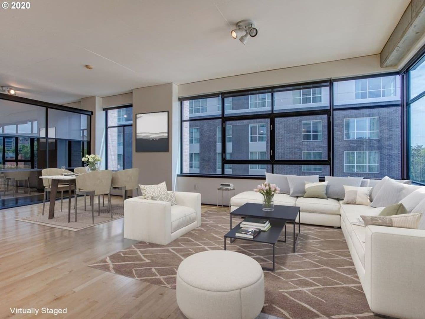 Portland Condo: 333 NW 9th Ave #607