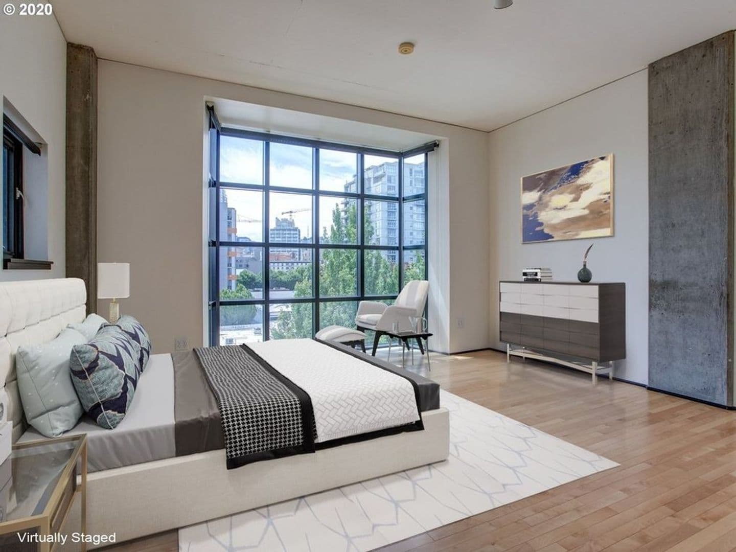 Portland Condo: 333 NW 9th Ave #607