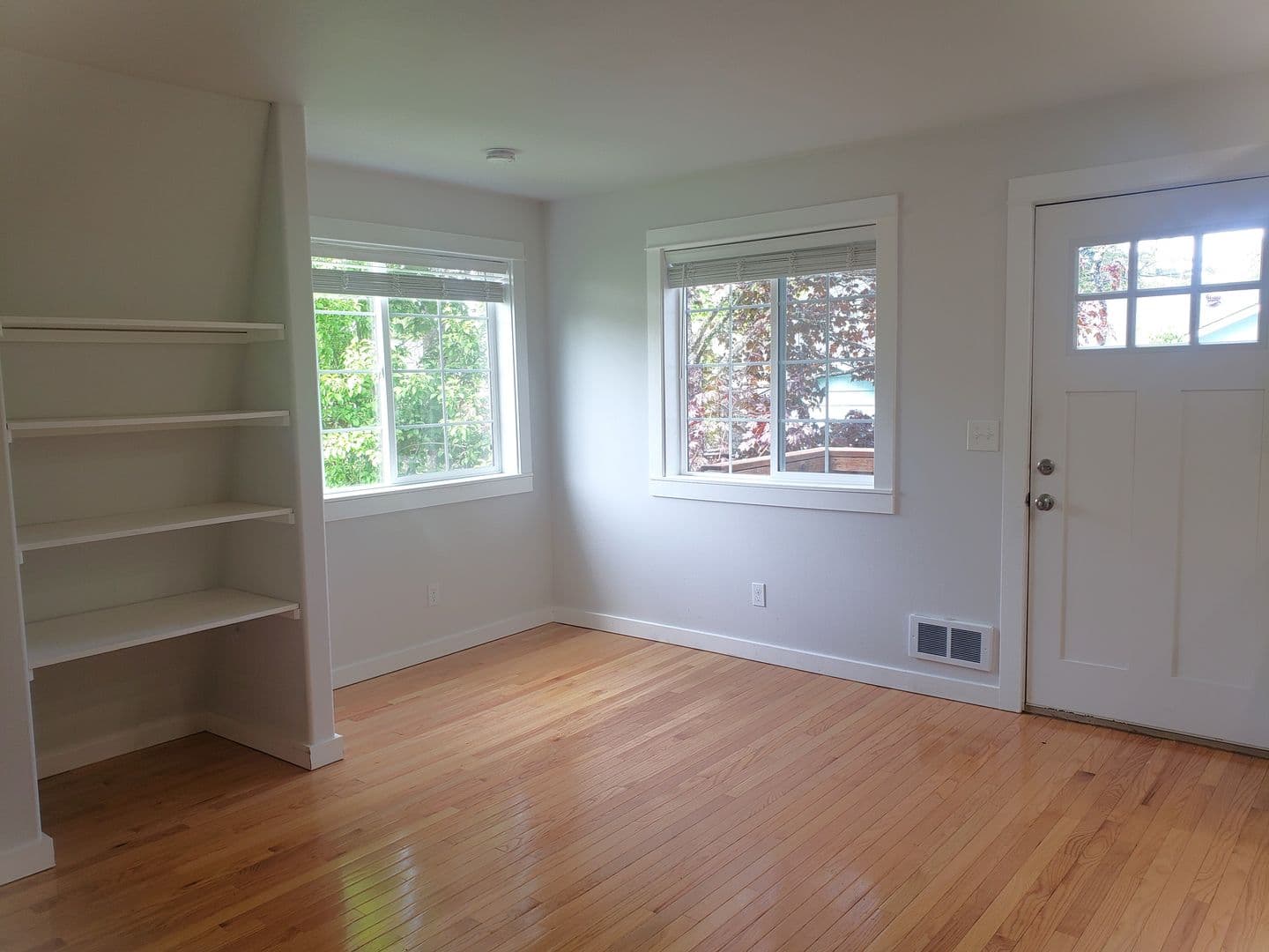 Forest Grove Condo: 1619 21st Ave