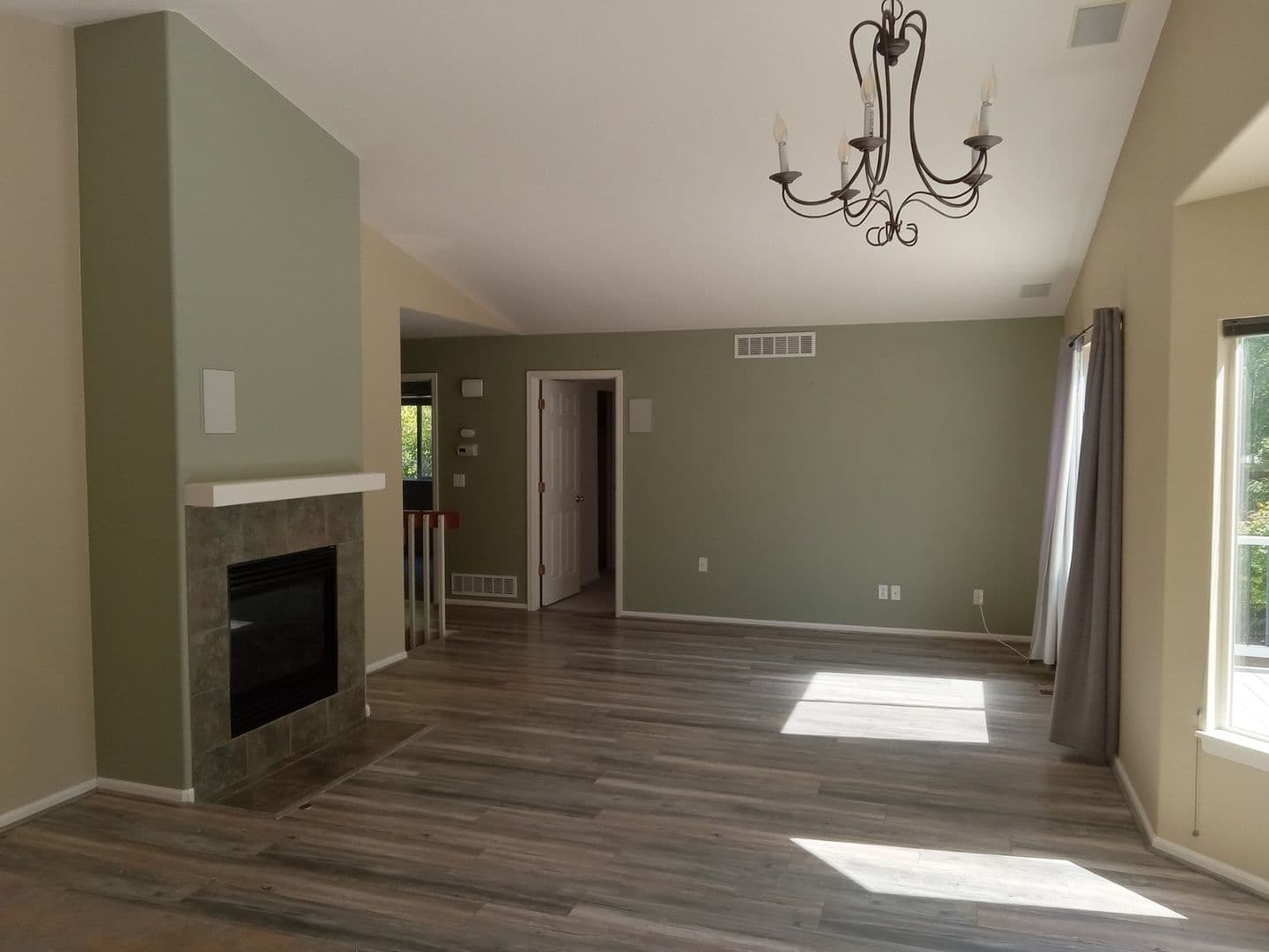 Erie House: 1596 Meachum Way