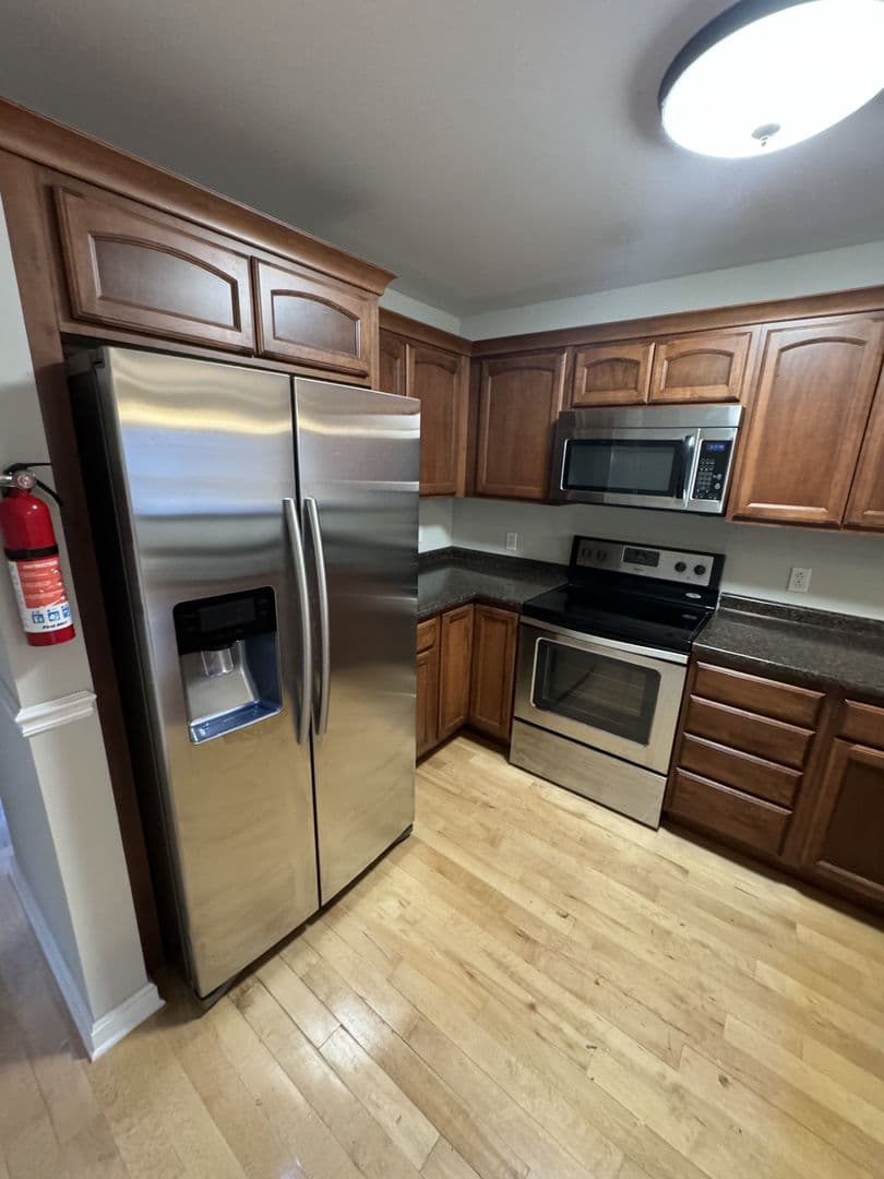 Fairfax Apartment: 76 Sumner Lane, Unit D