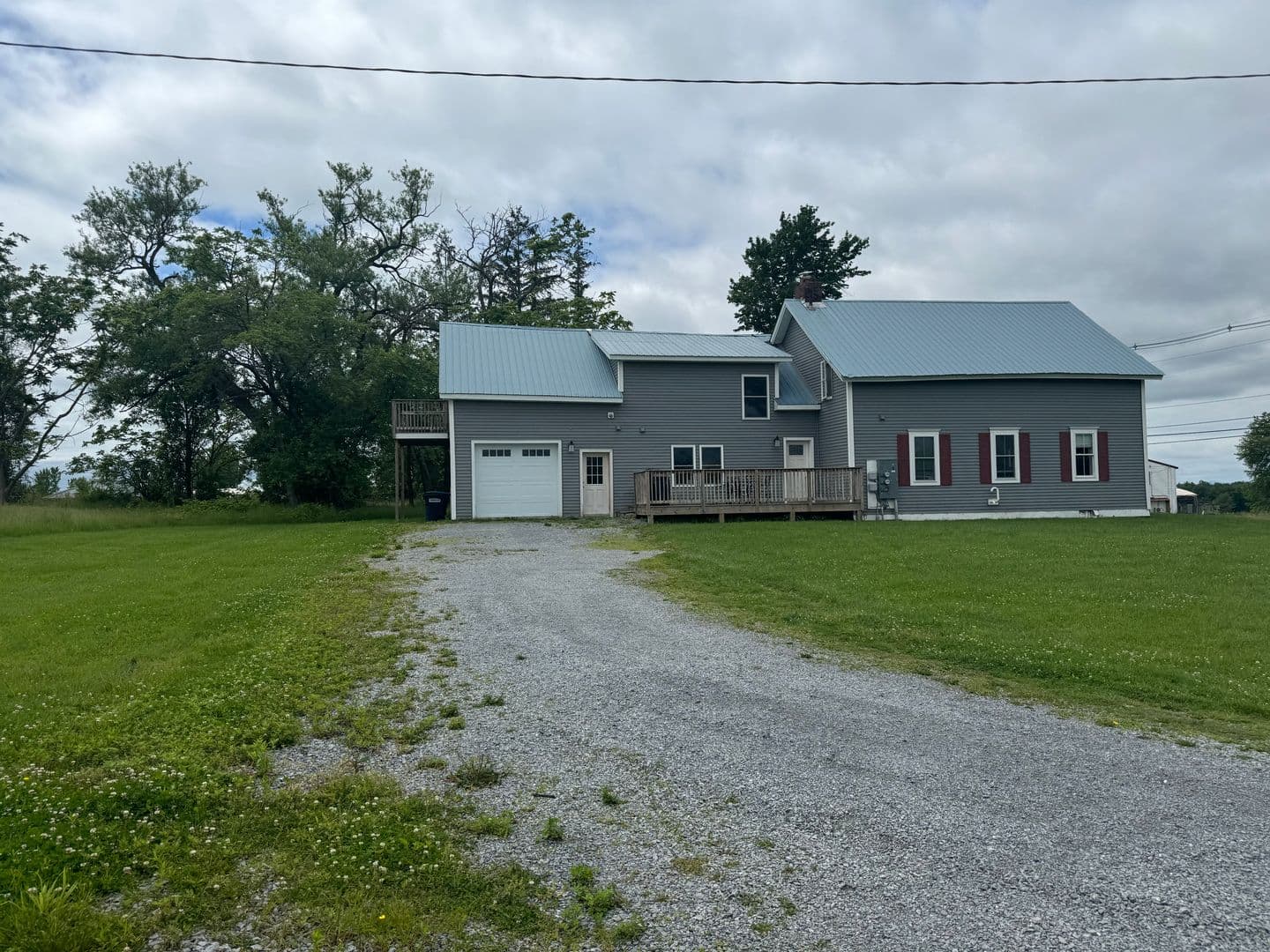 Milton Apartment: 255 North Road, Unit 102