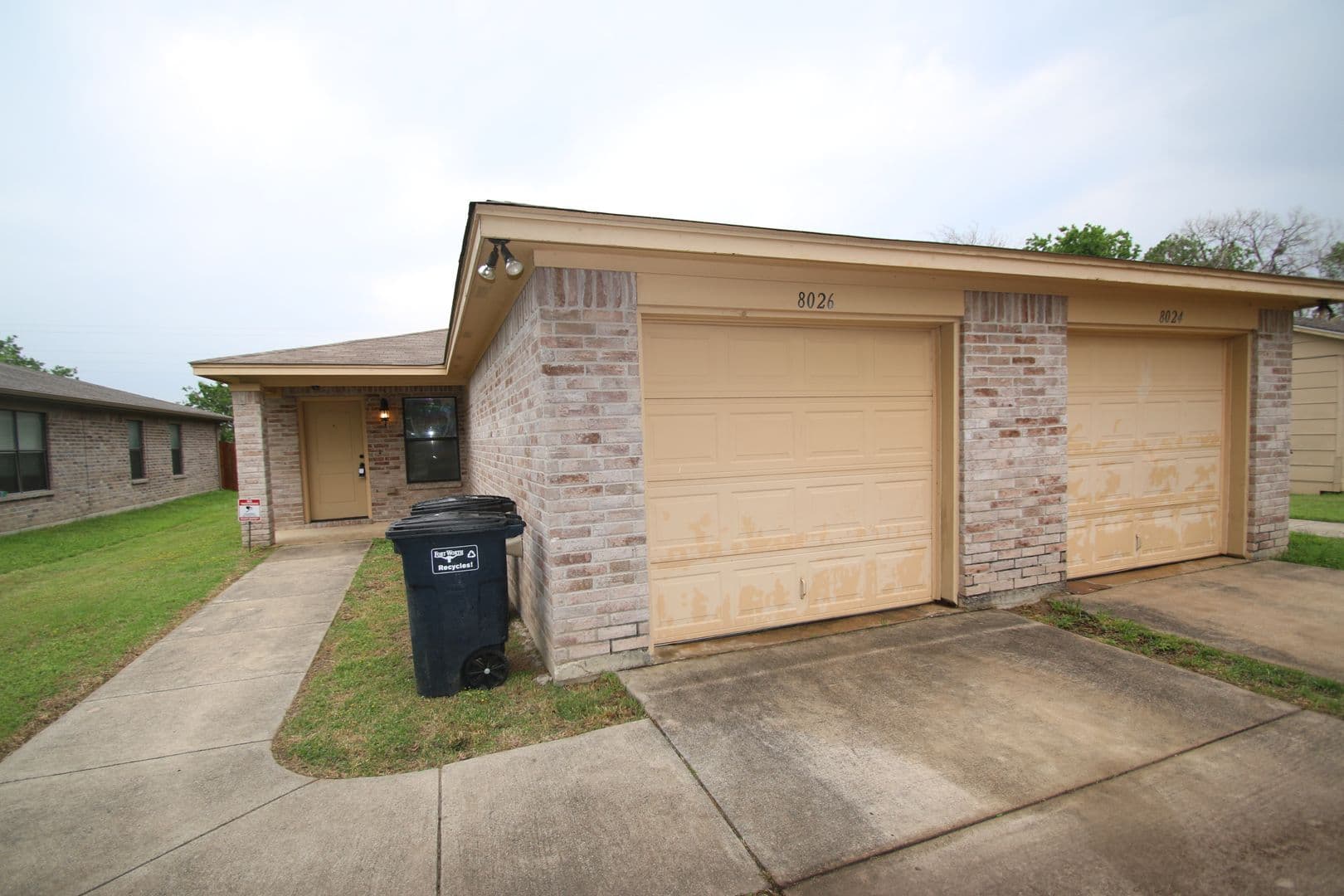 Fort Worth Apartment: 8024-8026 W Elizabeth Ln