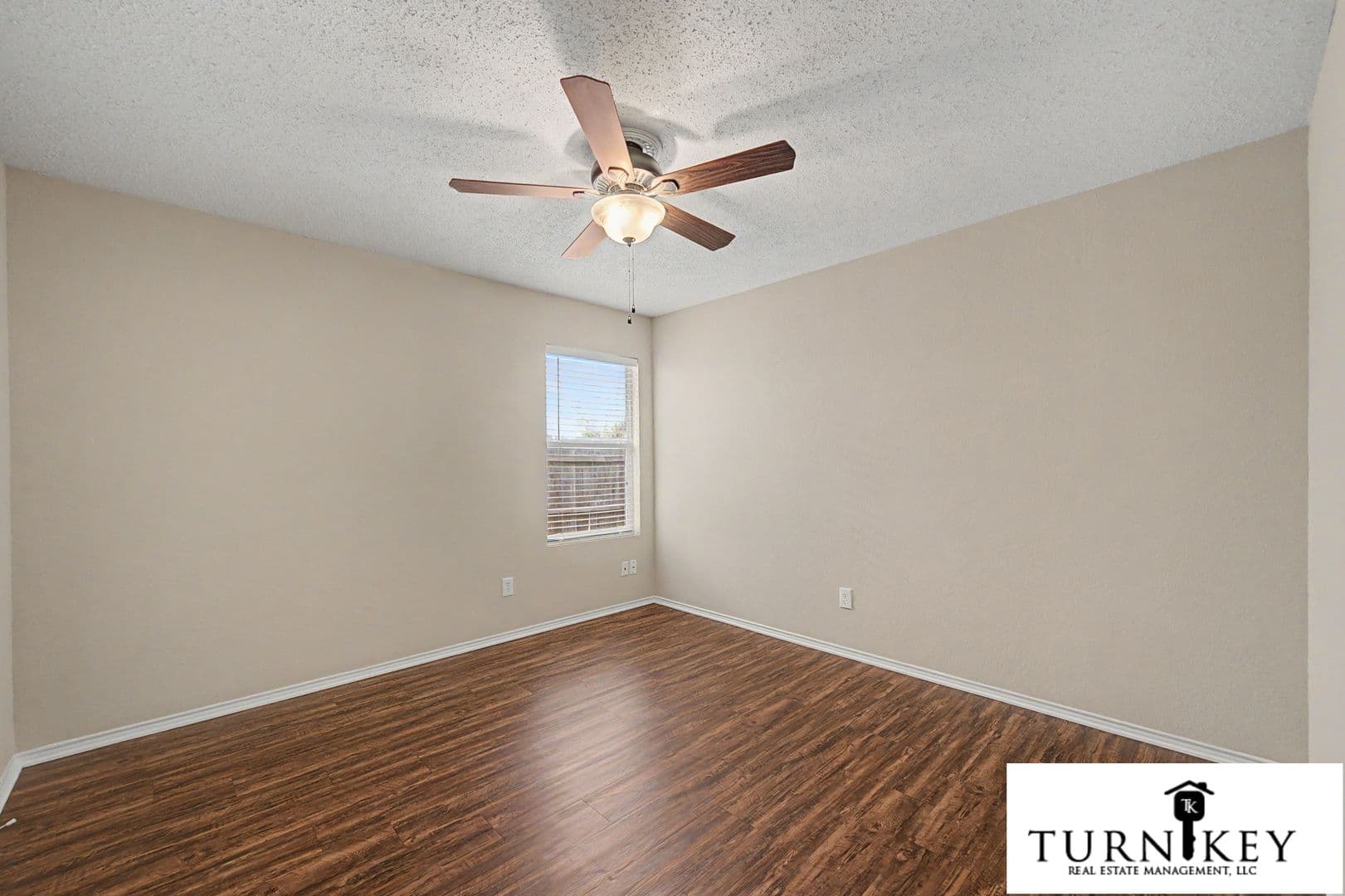 Fort Worth House: 5225 New Castle Lane