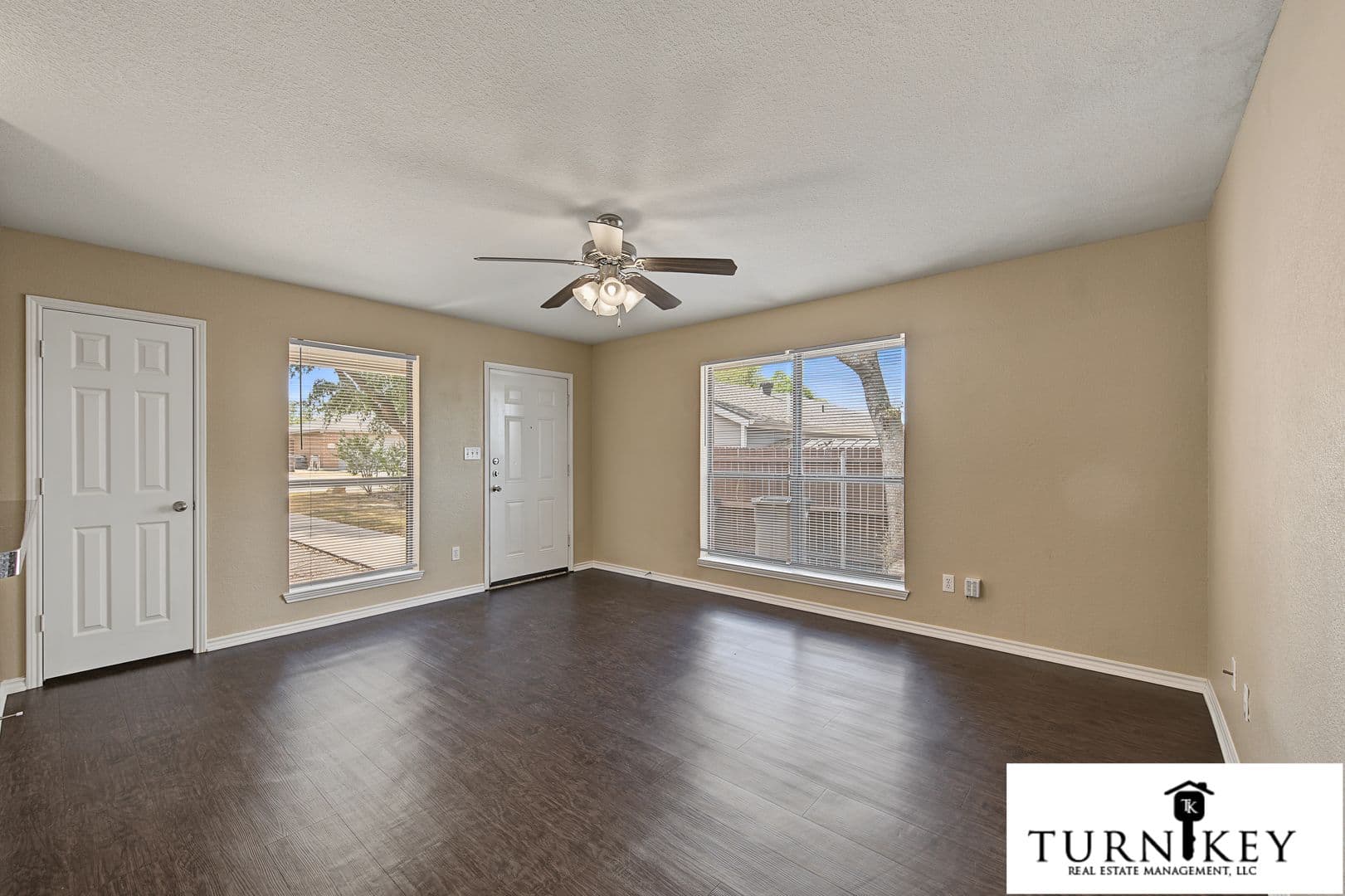 Fort Worth Apartment: 8020-8022 Tanner