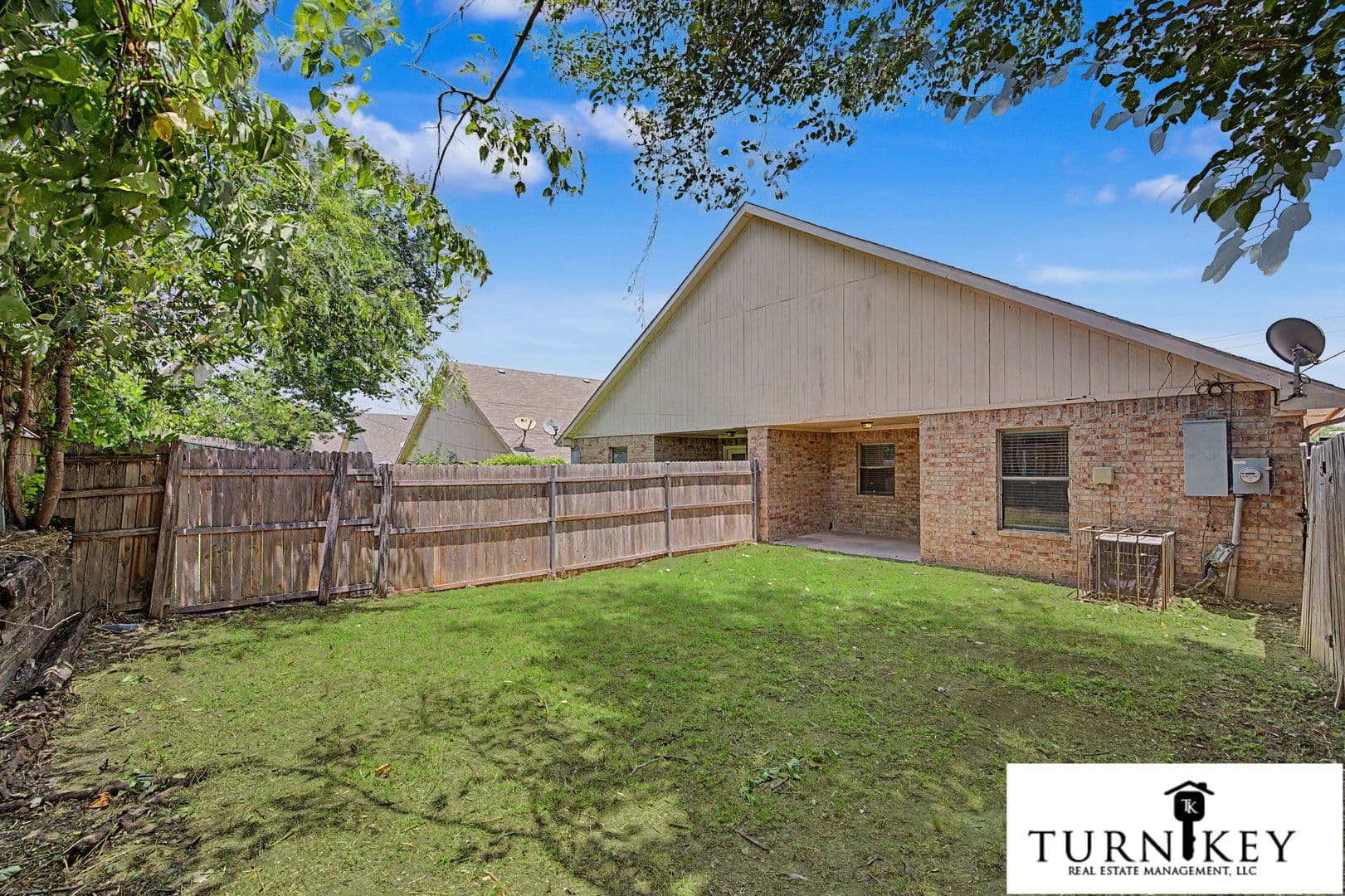 Fort Worth Apartment: 3124-3126 Cherry Ln