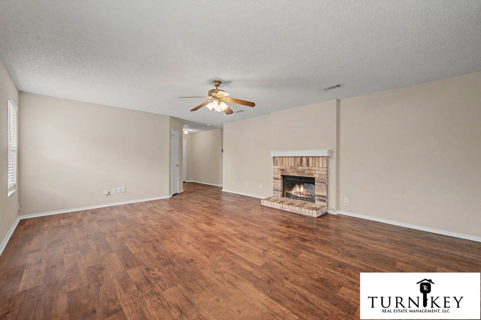 Fort Worth House: 5225 New Castle Lane