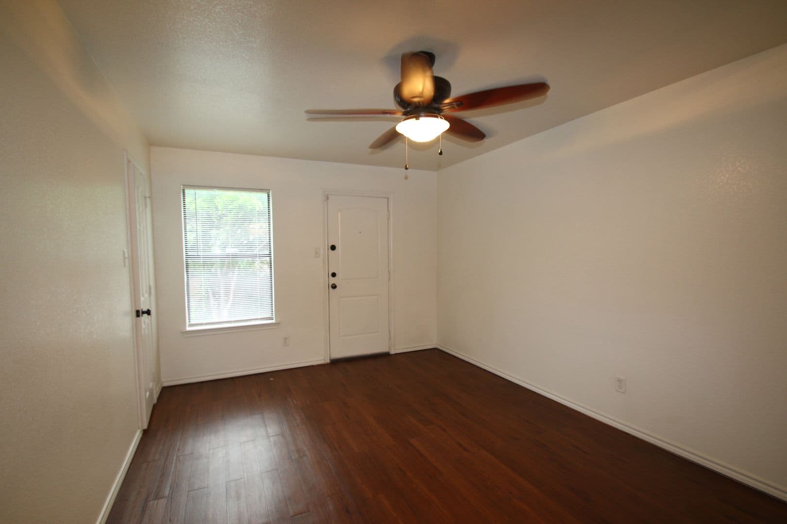 Fort Worth Apartment: 8024-8026 W Elizabeth Ln