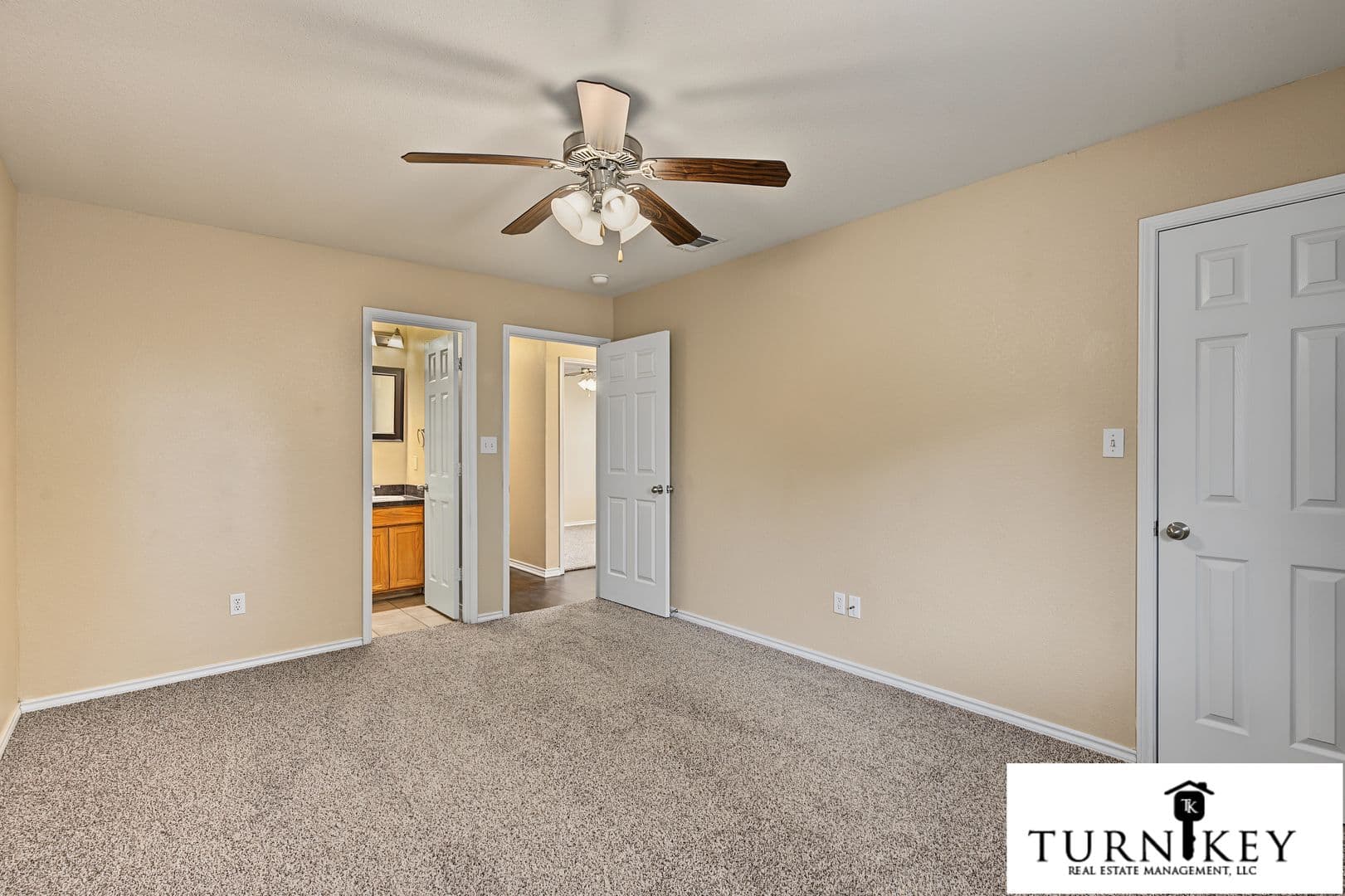 Fort Worth Apartment: 8020-8022 Tanner