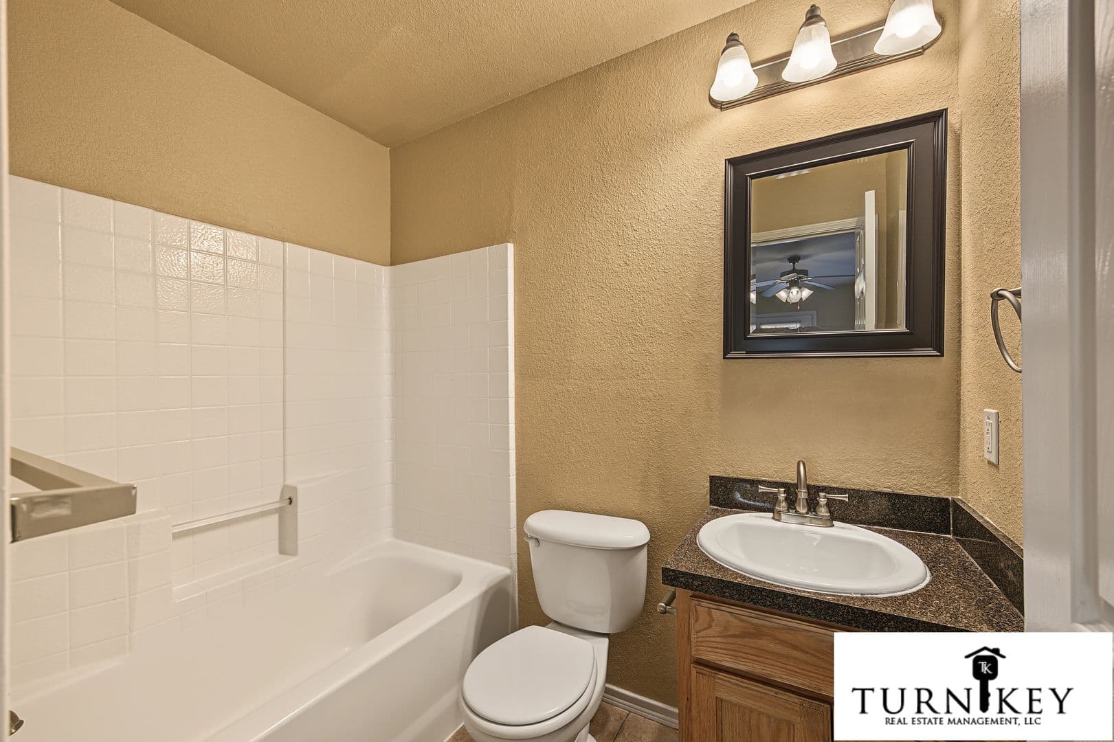 Fort Worth Apartment: 8020-8022 Tanner