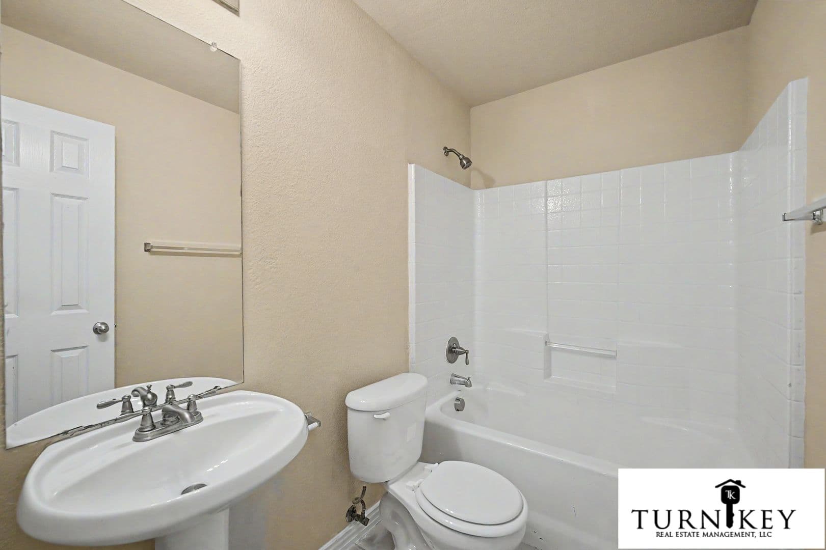 Fort Worth Apartment: 3124-3126 Cherry Ln