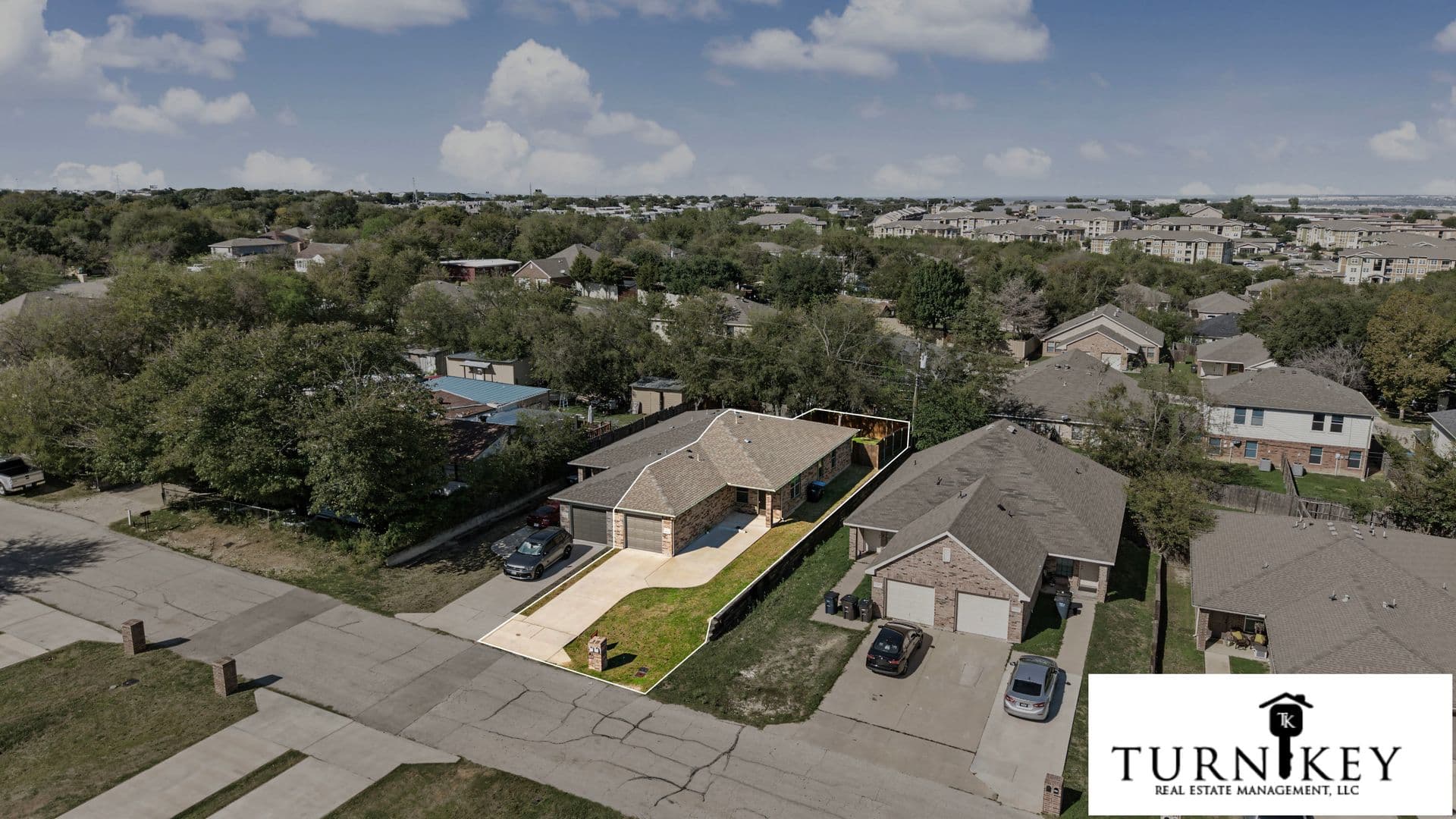 Fort Worth Apartment: 8120-8122 Tanner Ave