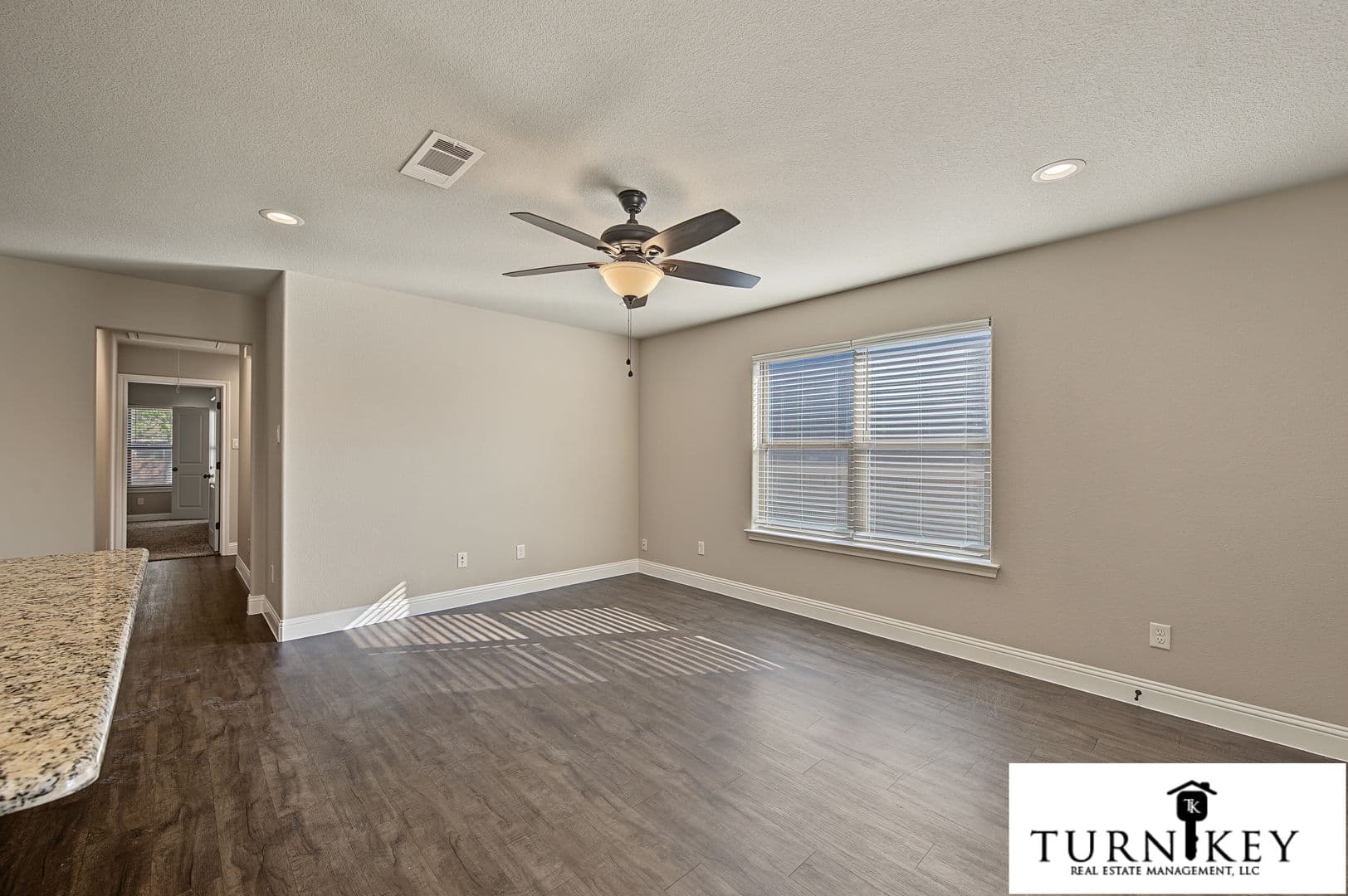 Fort Worth Apartment: 8120-8122 Tanner Ave