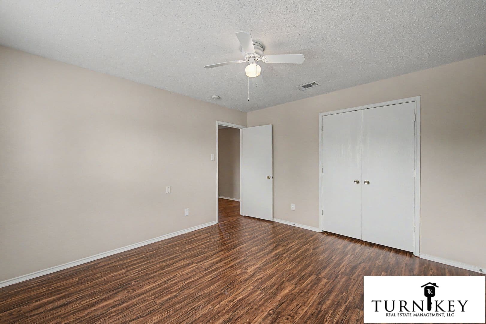 Fort Worth House: 5225 New Castle Lane