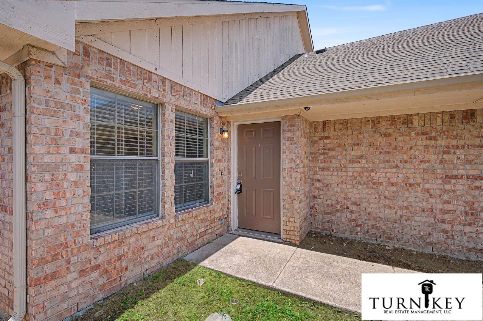 Fort Worth Apartment: 3124-3126 Cherry Ln