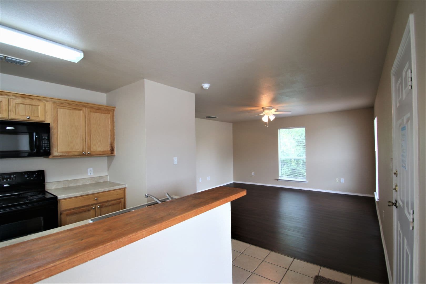 Weatherford Apartment: 219 N Denton St.