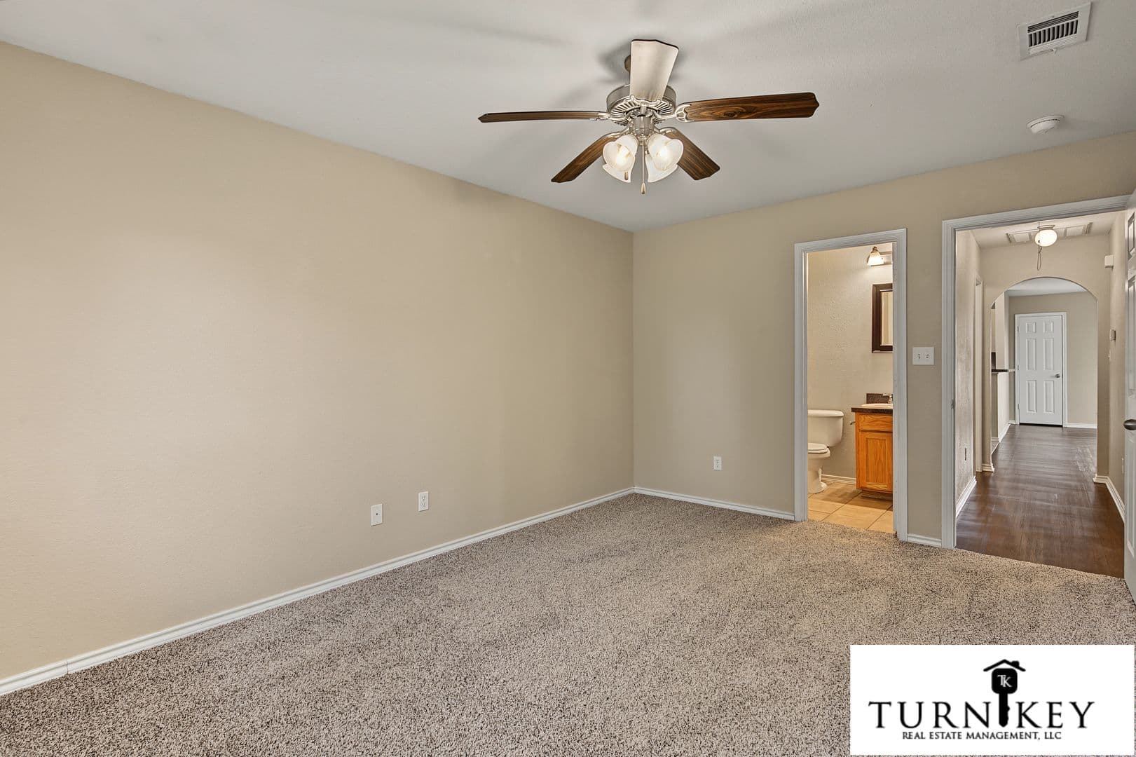 Fort Worth Apartment: 8020-8022 Tanner