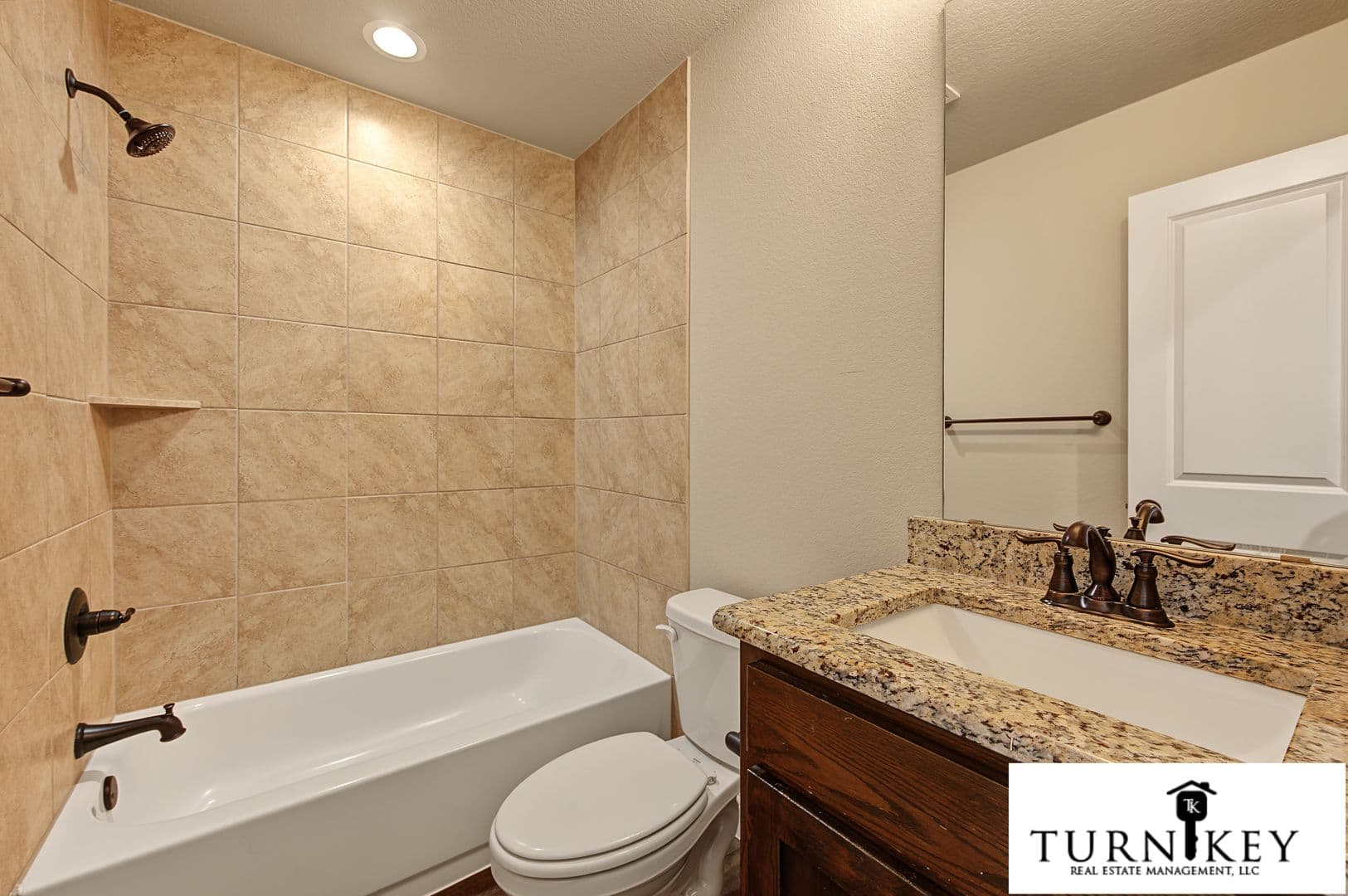 Fort Worth Apartment: 8120-8122 Tanner Ave