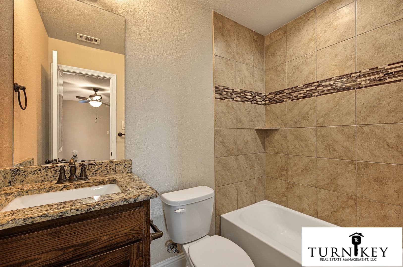 Fort Worth Apartment: 8120-8122 Tanner Ave