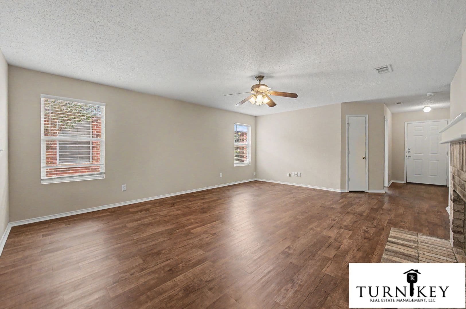 Fort Worth House: 5225 New Castle Lane