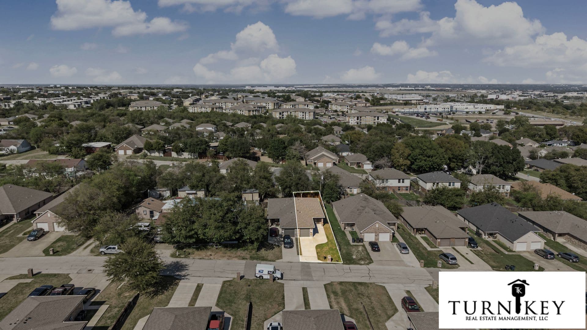 Fort Worth Apartment: 8120-8122 Tanner Ave