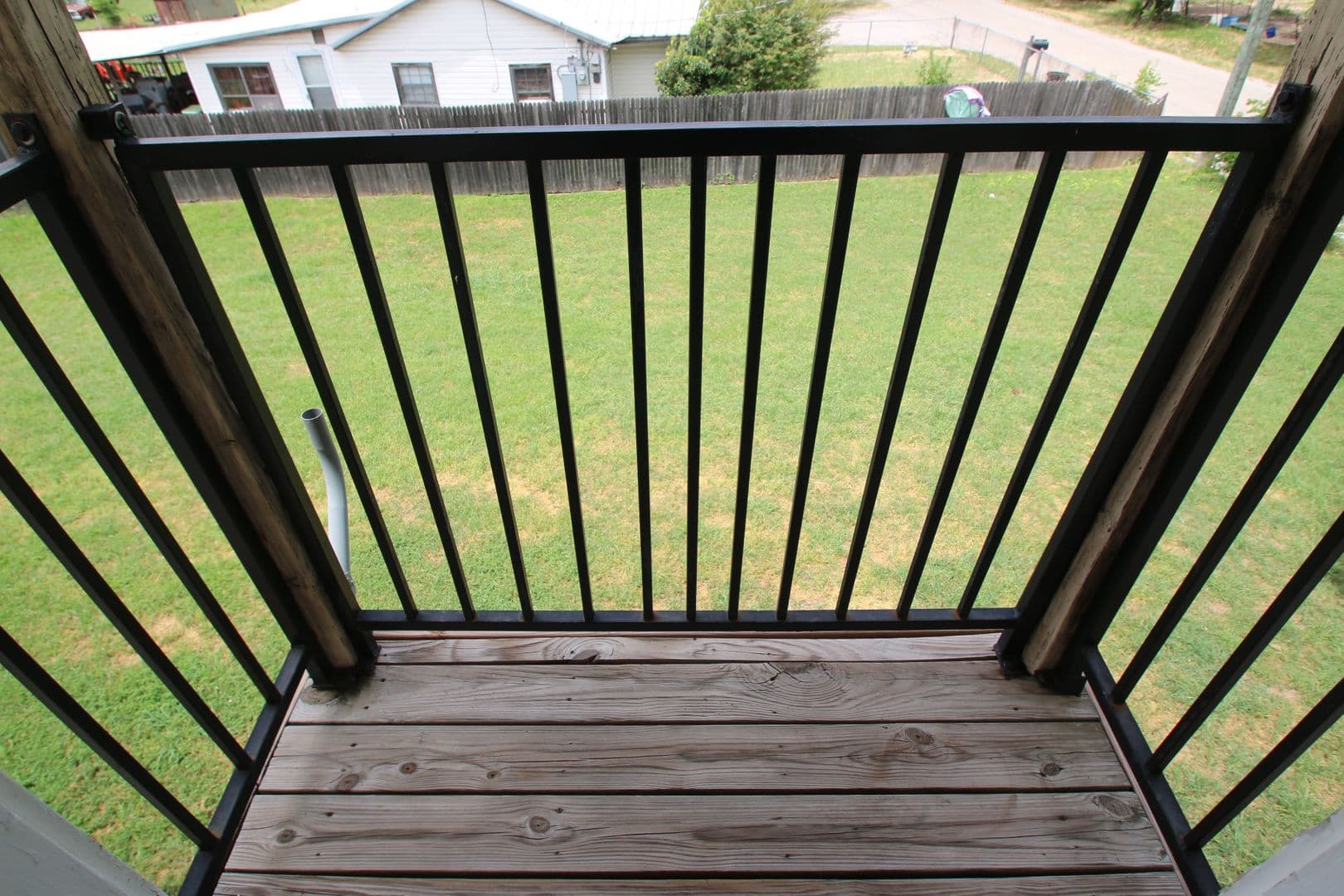 Weatherford Apartment: 219 N Denton St.