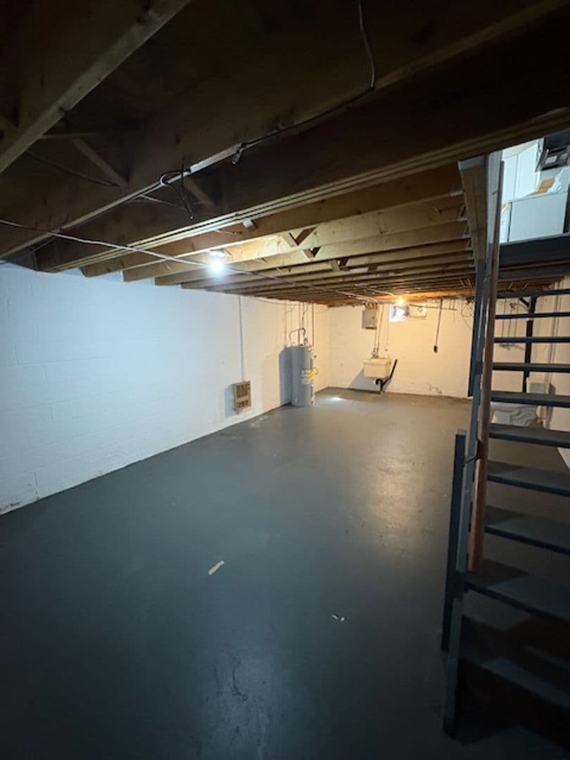 Louisville Apartment: 1424 N Chapel St