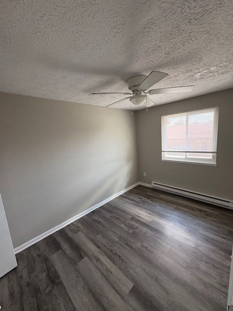 Louisville Apartment: 1424 N Chapel St