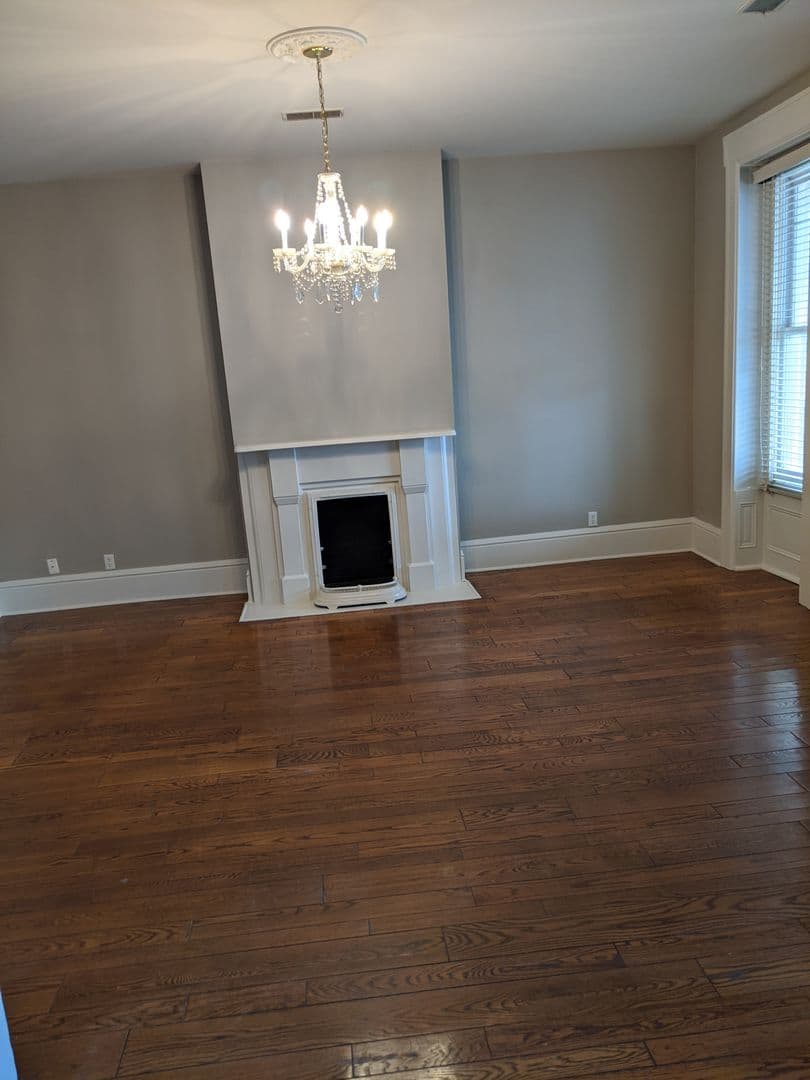 Evansville Apartment: 210 SE First Street
