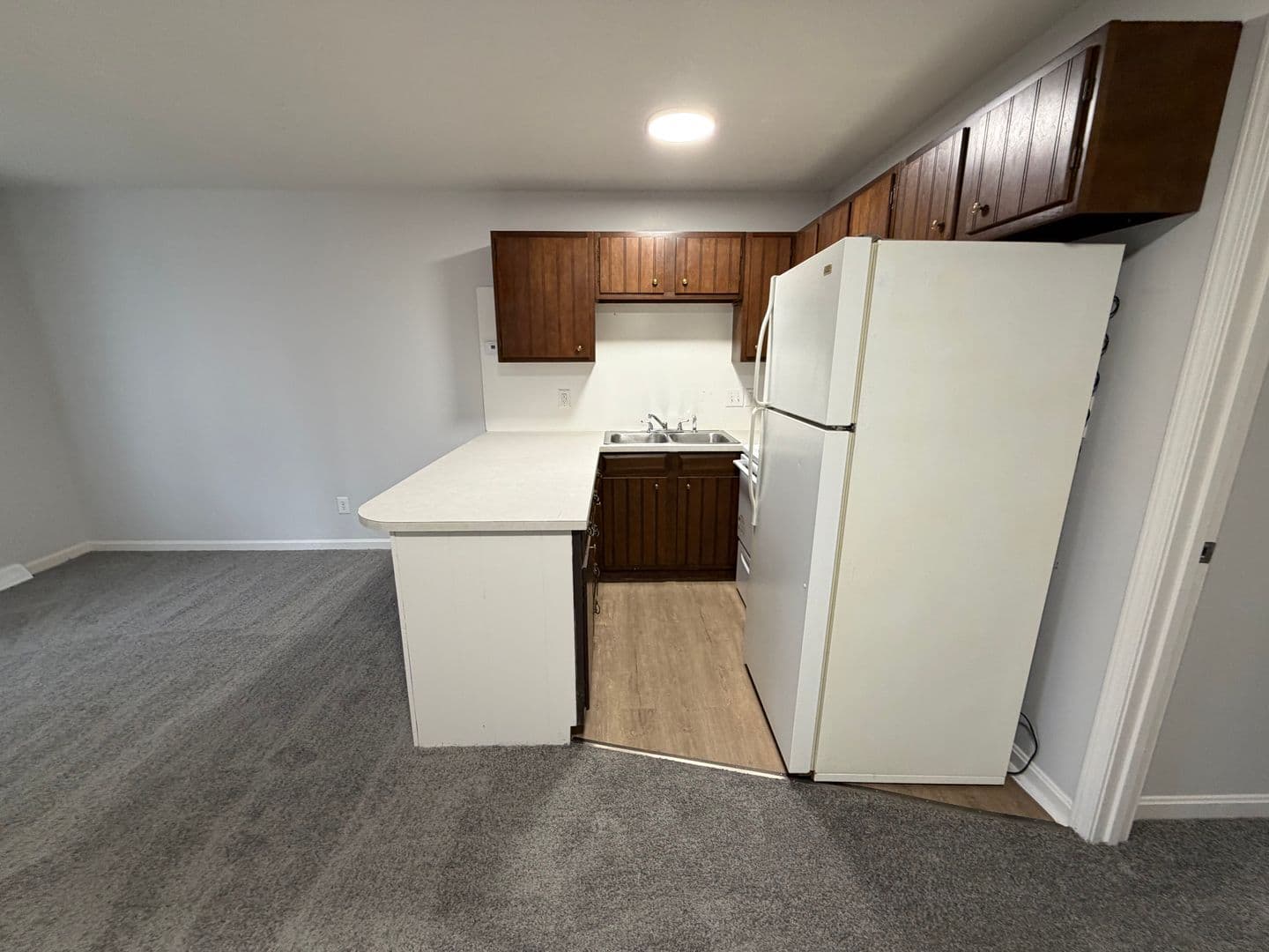 Mt. Vernon Apartment: 509 Green Valley Dr - Apt #22