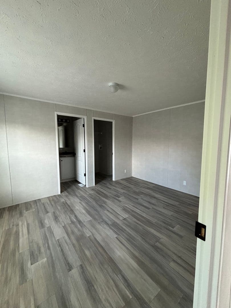 Boonville Condo: 111 North Charlton Avenue