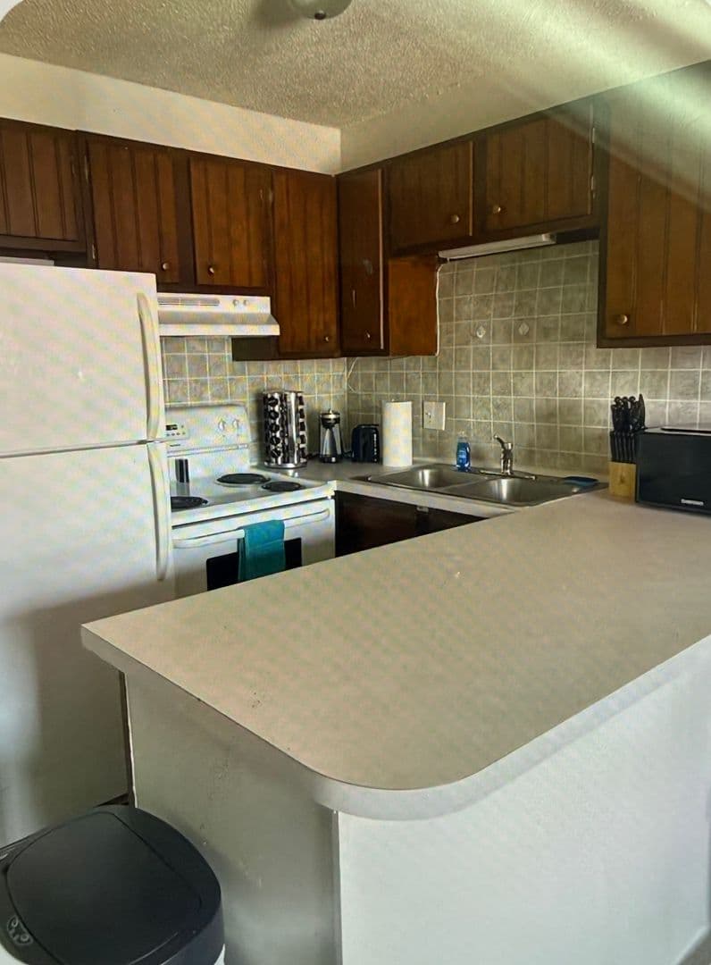 Mt. Vernon Apartment: 515 Green Valley Dr - Apt #20