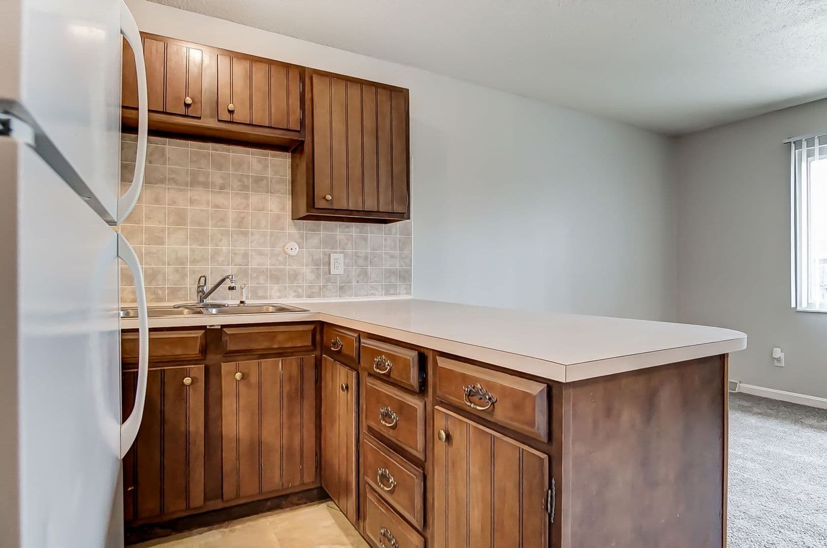 Mt. Vernon Apartment: 515 Green Valley Dr - Apt #20