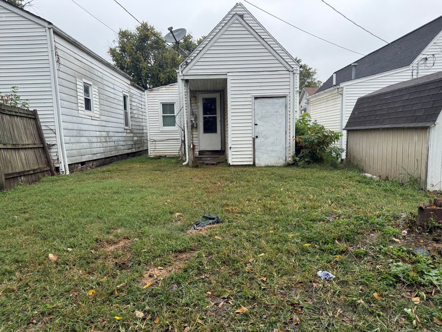 Evansville House: 729 E Iowa