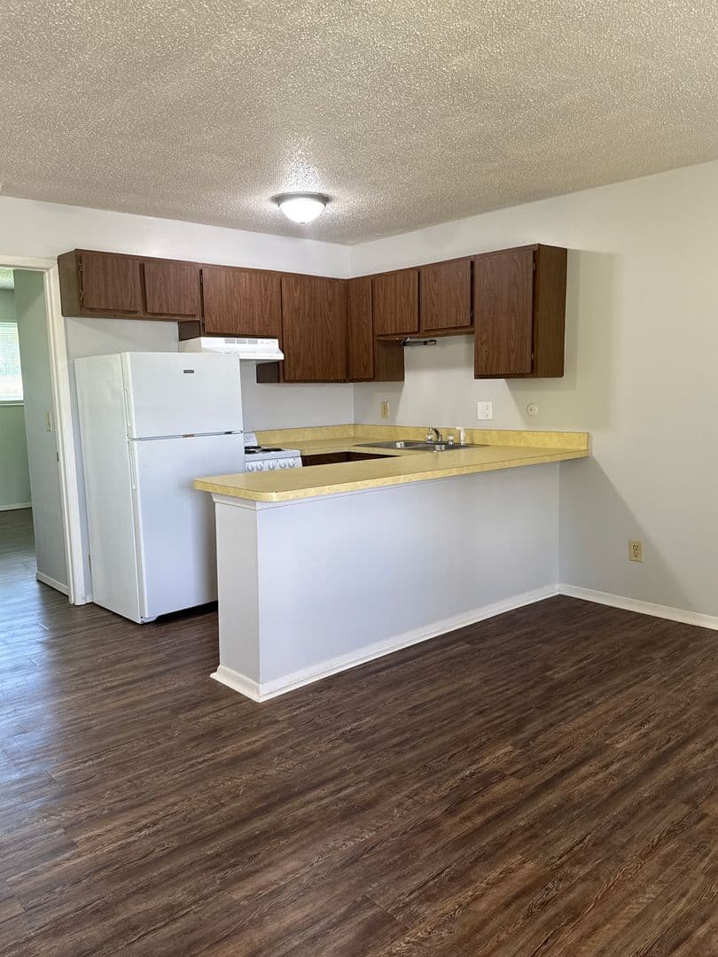 Newburgh Apartment: N Fourth Street-  Jefferson Apartments