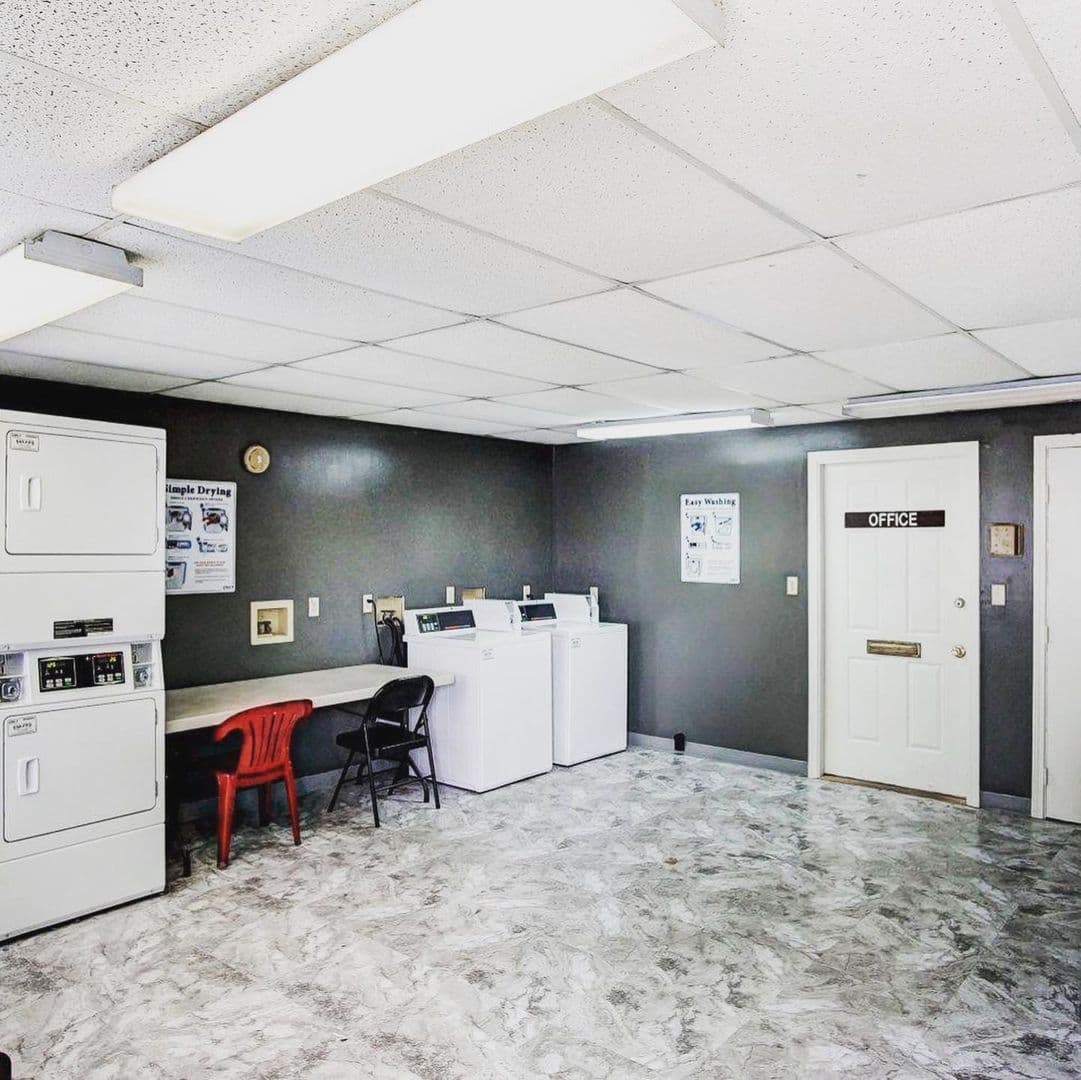 Mt. Vernon Apartment: 509 Green Valley Dr - Apt #27