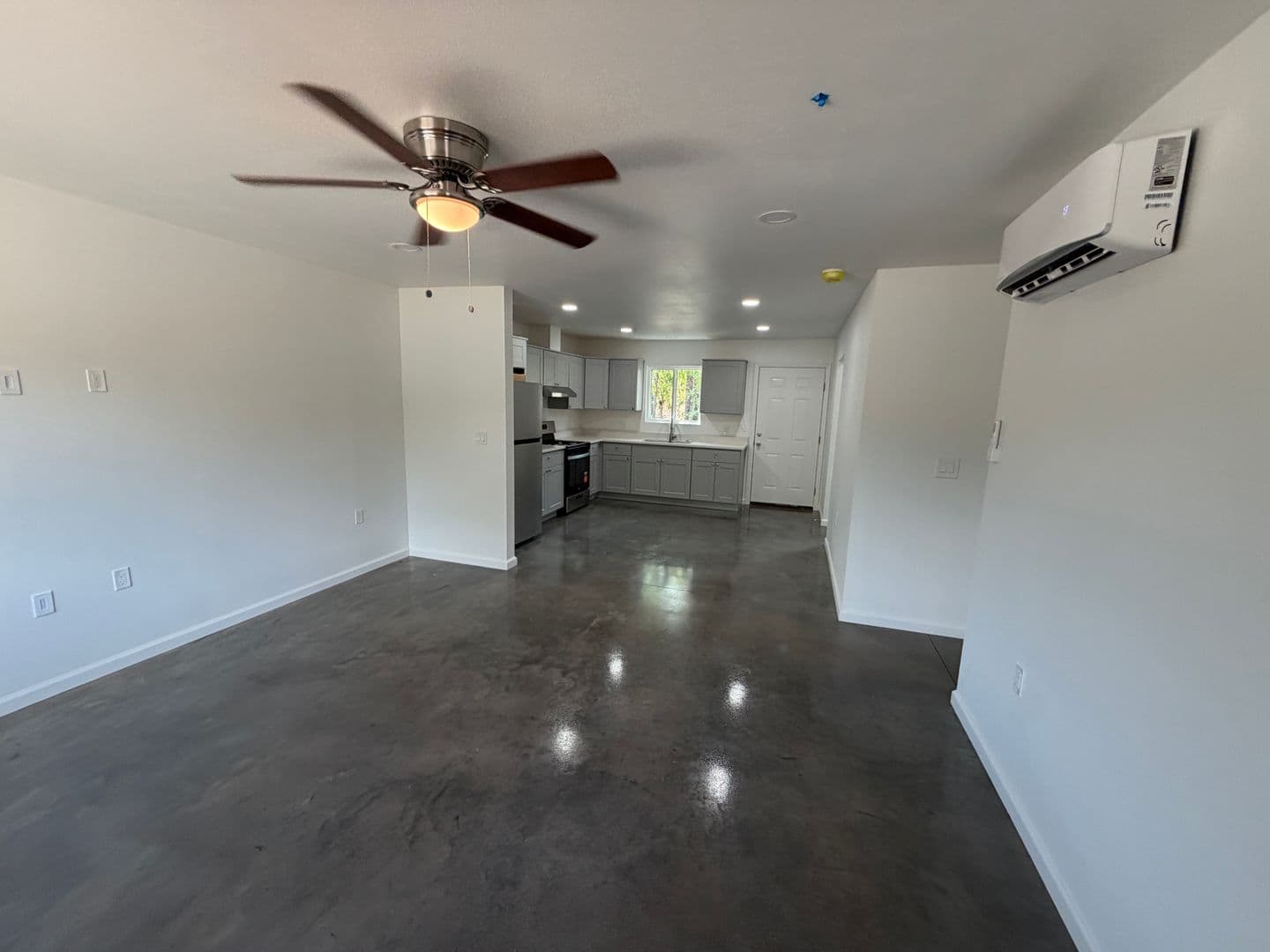 Brownwood Apartment: 1501 Vine St