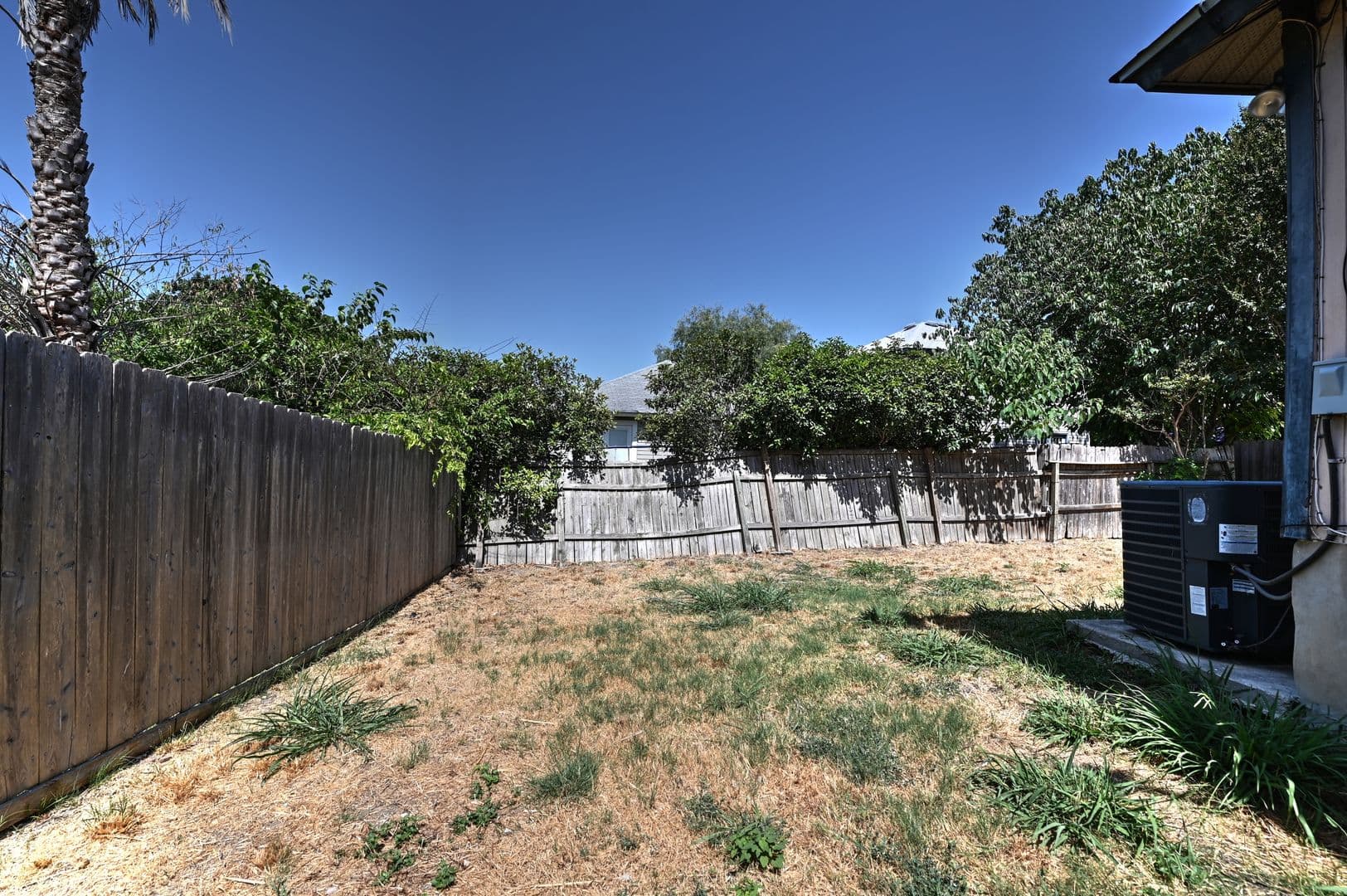 San Antonio House: 5439 CHAMPIONS HILL