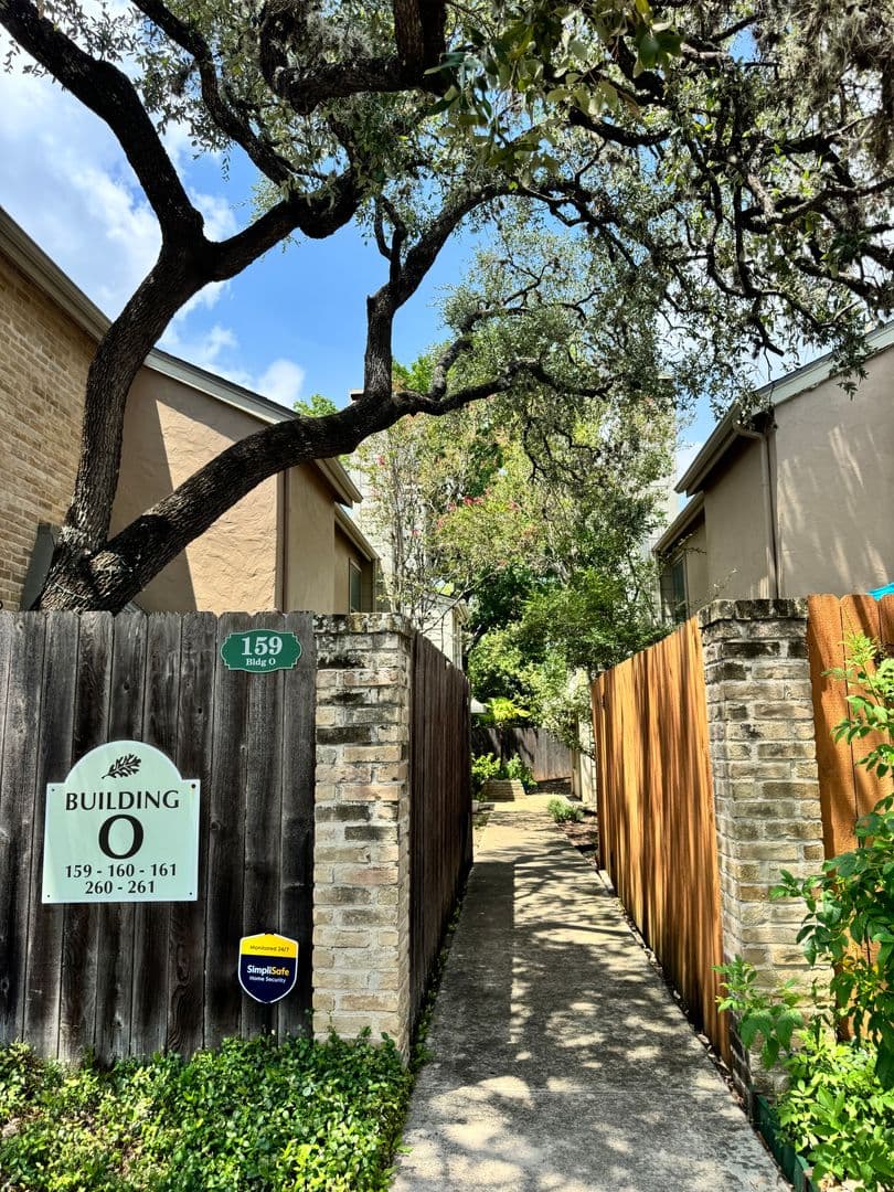 SAN ANTONIO House: 2300 NACOGDOCHES RD #161-O