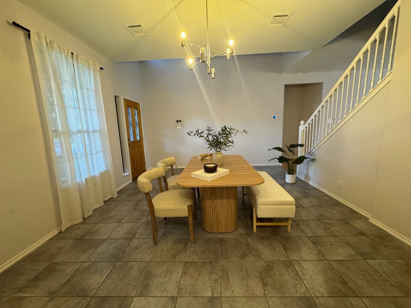 SAN ANTONIO House: 206 MESA LOOP