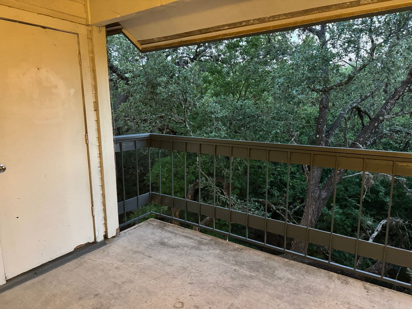SAN ANTONIO House: 11311 SIR WINSTON UNIT #508