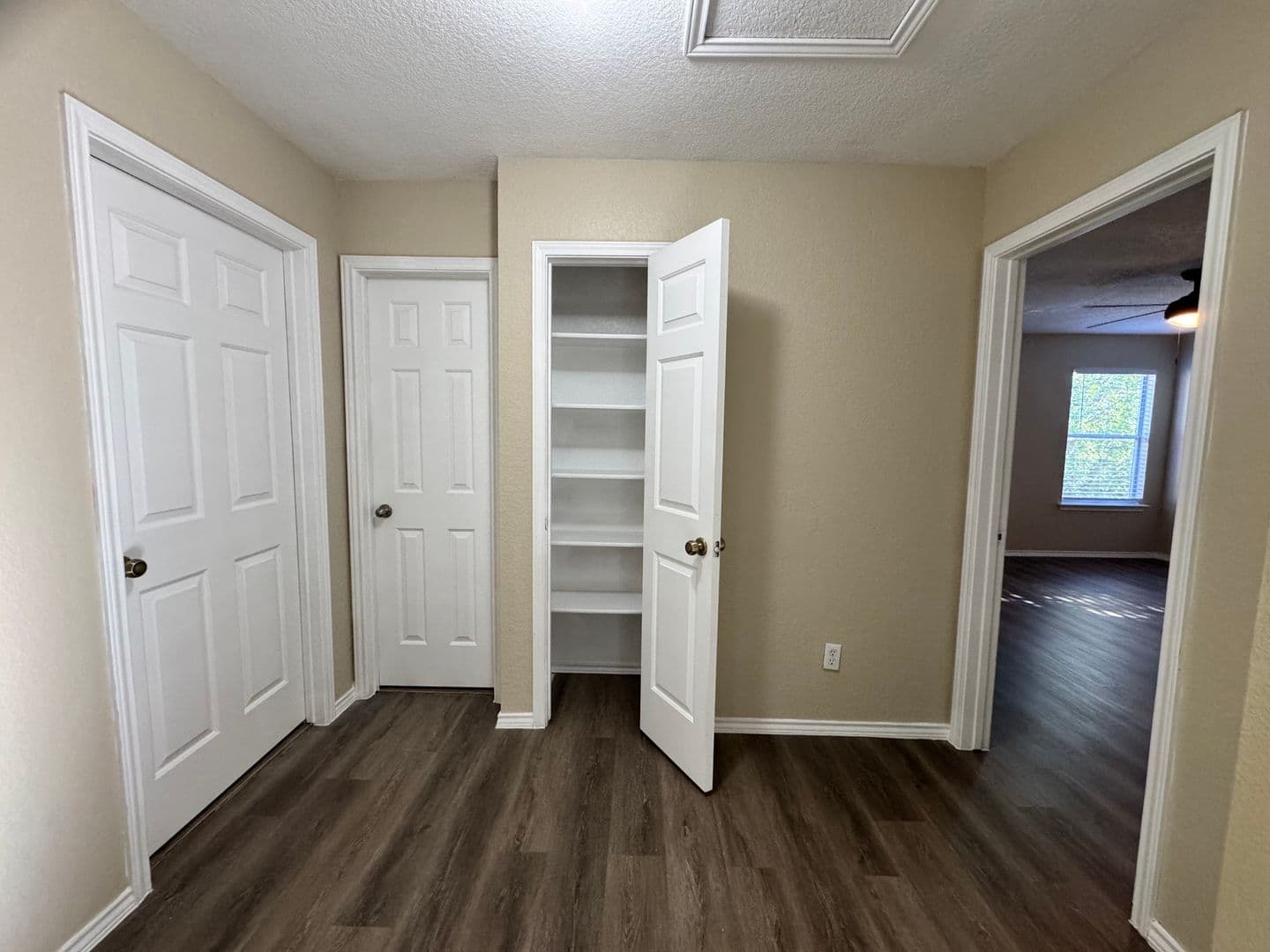 SAN ANTONIO House: 2218 BEDFORD STAGE